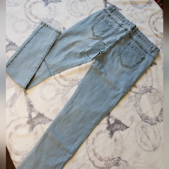 Listicle Denim Jeans - Picture 7 of 12